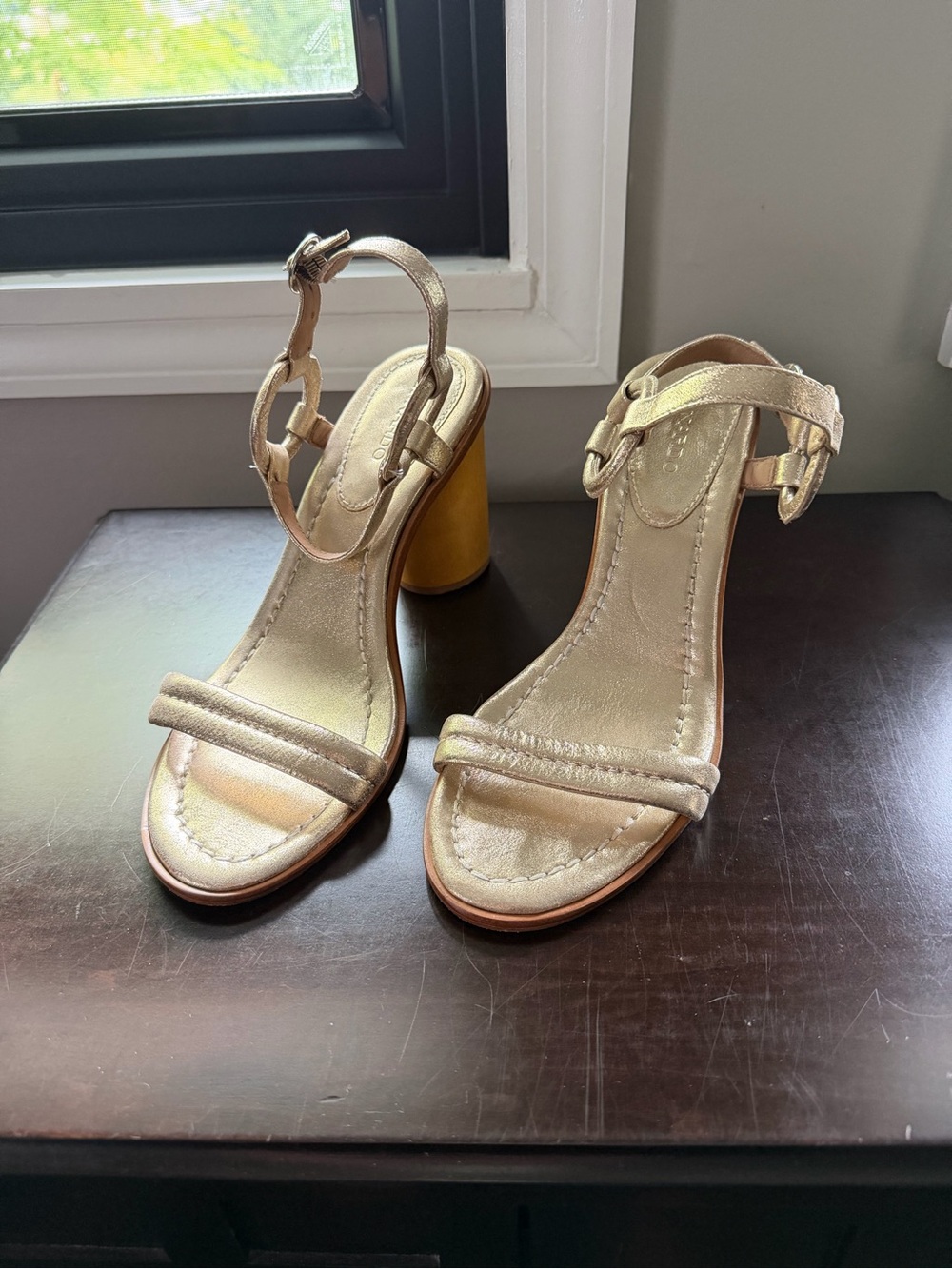 BERNARDO: Silver heeled sandal